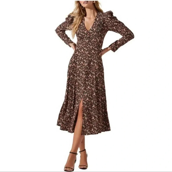 NWT ASTR Covered Button Midi Dress In Black Clay Floral - Picture 1 of 8